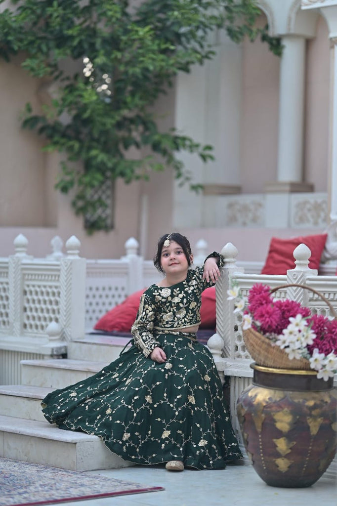 The Shab-E-Intizar Lehenga Set (Bottle Green)